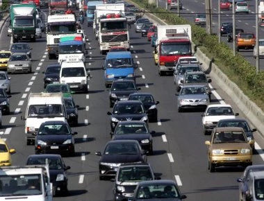 Tέλη κυκλοφορίας οχημάτων: Ανοικτό το ενδεχόμενο παράτασης για την πληρωμή τους